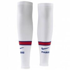 paire de chaussettes coupées