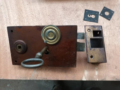 Serrure applique - serrure,