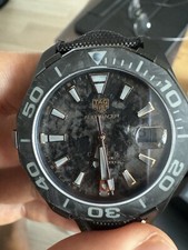 Montre Tag Heuer Aquaracer Titan / Carbon Limited Edition