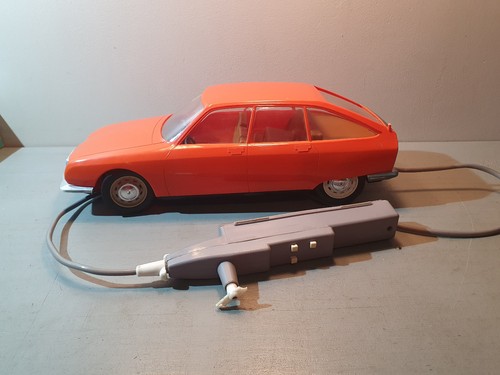 Citroën jouets mont - citroën, blanc