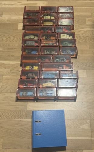Tintin cars moulinsart - -,