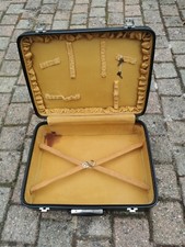 Valise ancienne des années 1960 pour le nécessaire de toilette