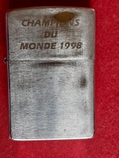 Briquet ancien ZIPPO BRADFORD CHAMPIONS DU MONDE 1998 FOOTBALL .