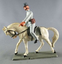 Starlux - Sudistes - Série ordinaire - Cavalier Badine Regardant à Gauche Cheval