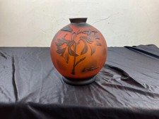 Vase pâte de verre dégagée à l acides  ,  Vianne décor floral