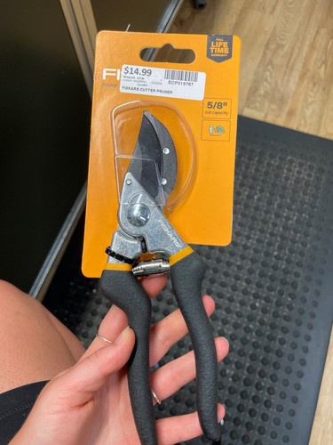 New fiskars pruner cut - new-fiskars,