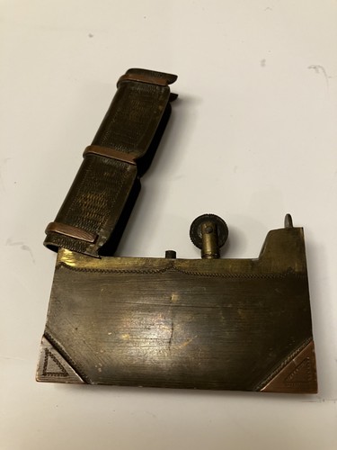 Briquet cuivre forme livre - briquet,