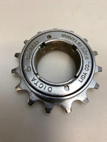 new DICTA 15T FREEWHEEL 1/2" x