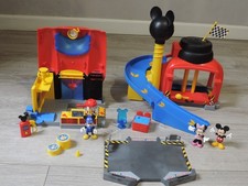 LA MAISON DE MICKEY : Mickey garagiste