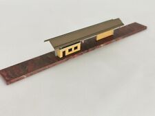 HELJAN ÉCHELLE N BEAU QUAI DE GARE AVEC SALLE D'ATTENTE  +++