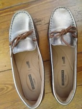 Mocassin CLARKS  38 com neuf