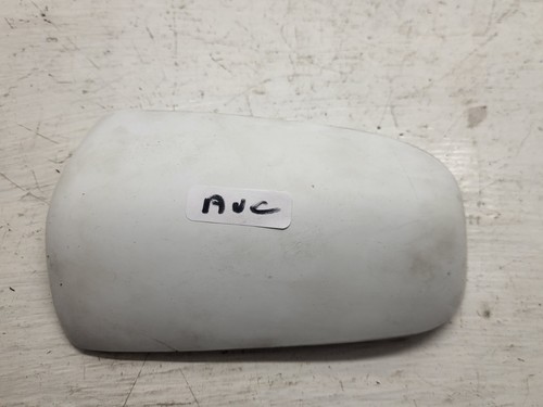 Coque rétroviseur avant
