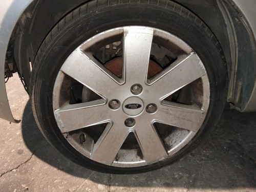 Pneu ford fiesta 1968681 - pneu,