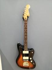 Guitare électrique FENDER