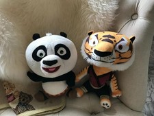 17 ⚜️ Deux Peluches Doudou Kung Fu Panda Pô Le Panda, & Tigresse DreamWorks