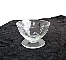 Lot de 4 coupes à glace en cristal ciselé - Années 30 /40.