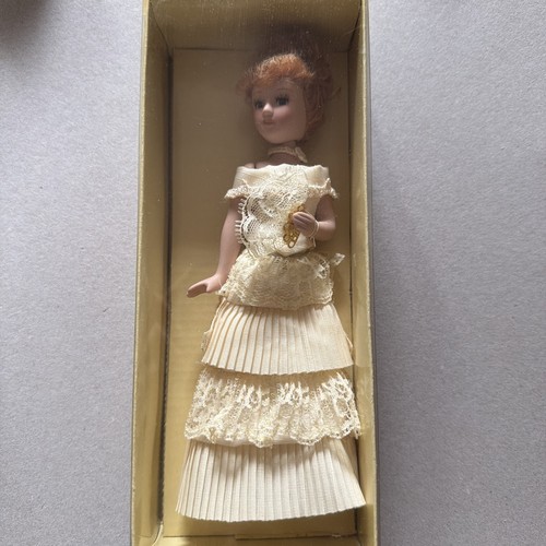 Poupée collection lady - poupée,