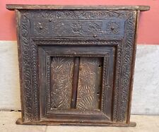 Ancienne fenêtre inde à décor sculpté de fleurs et rinceaux XIXe