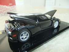 ferrari enzo noir avec ouvrant