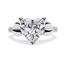 Bague de fiançailles coeur