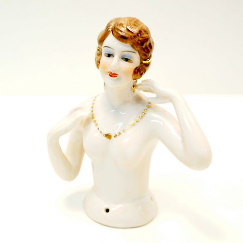 Demi poupee figurine collier - demi-poupee,