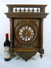 Pendule Murale en Bois et