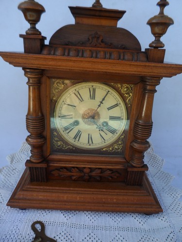 Ancienne horloge pendule - ancienne,
