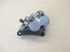 Etrier de frein avant pour