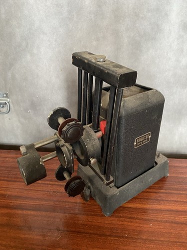 Ancien projecteur frigilux - projecteur,