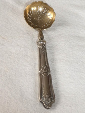 CUILLERE à SUCRE / FRAISES