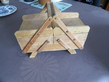 PETITE TRAVAILLEUSE COUTURE EN