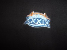 SUPERBOWL black pullover