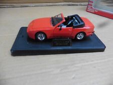 voiture miniature majorette 1/24 avec boite porsche 944 cabriolet