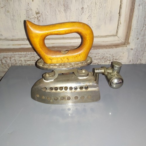 Ancien petit fer repasser - fer, à