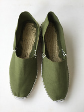 chaussures espadrilles, neuves, pointure 36 couleur kaki
