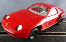 Carrera Universal 40423 - Porsche 928 Rouge Eclairage sans Boite 1/32