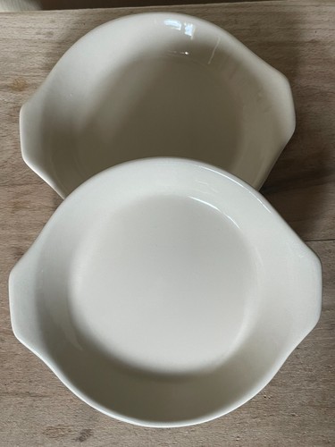 Petits plats oreilles - petits, à