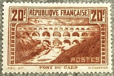 Très beau n°262e IIA "20F Pont du Gard, chaudron clair, variété rivière blanche"