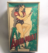 Rare Paquet Orné D'une Pin Up