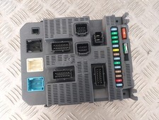 Boitier BSI P06 - PEUGEOT 207 1.4L VTI 95CV - Référence : 9663798280