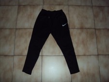 Jogging noir Nike en 10/12 ans en TBE