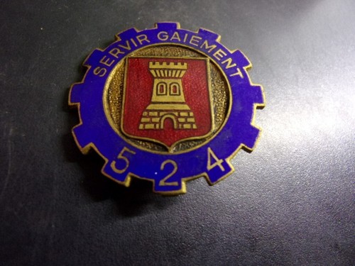 Train 524 - gt,