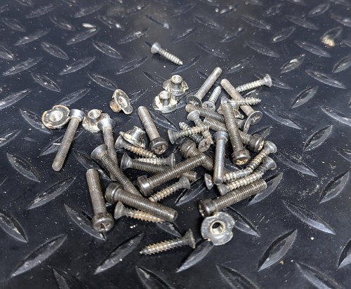 Oem screws from jbl 36 - screws, l-36