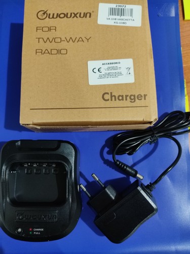 Chargeur bureau wouxun - chargeur,