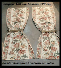 Double rideaux fleuris avec 2 embrasses en coton.  L: 130cm - H: 170cm