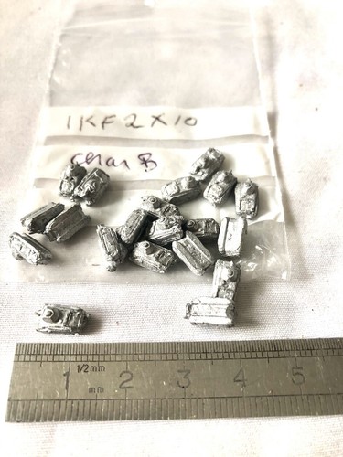 Micro armour 700 lot tanks - 1/700:,