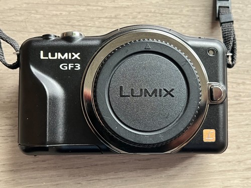 Panasonic Lumix DMC-GF3 -