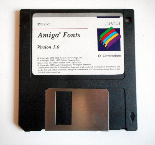Disquette amiga fonts version - disquette,