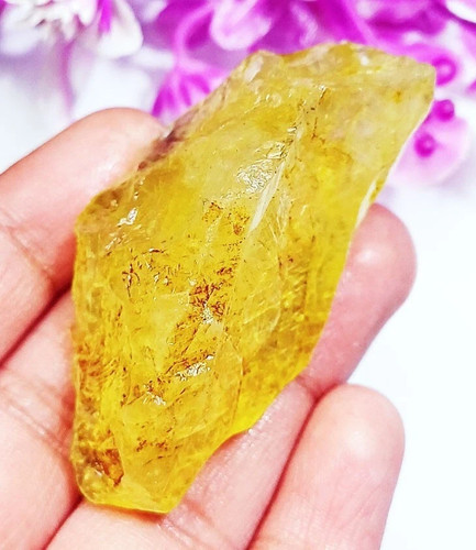 Topaze jaune naturelle - topaze,