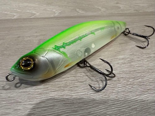 Leurre pêche rayé - leurre,